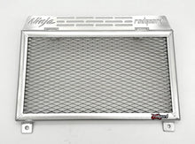 Load image into Gallery viewer, Kawasaki Ninja 500R 2024-25 Radiator Guard
