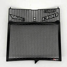 Load image into Gallery viewer, KTM 1390 Super Duke R Evo 2024-25