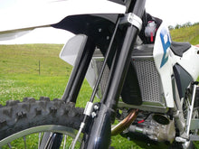 Load image into Gallery viewer, BMW G450X 2008-2011 Radiator Guard