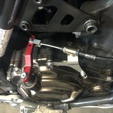 Load image into Gallery viewer, Camel ADV Yamaha Tenere 700 One Finger Clutch Kit Black