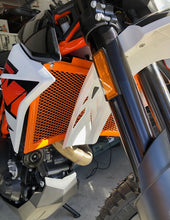 Load image into Gallery viewer, KTM 690 Enduro R 2012-2018 Rad Guard