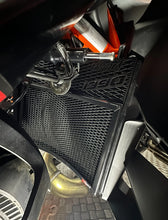 Load image into Gallery viewer, KTM 1390 Super Duke R Evo 2024-25