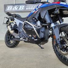 Load image into Gallery viewer, Bash Plate – BMW R1300GS Trophy 24-25