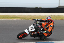 Load image into Gallery viewer, KTM 890 Duke R / GP 2020-2023 Radiator Guard
