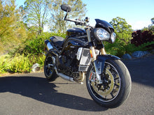 Load image into Gallery viewer, Triumph Speed Triple 1050 S/ R / RS 2016- 2022 Oil Cooler ONLY
