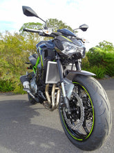 Load image into Gallery viewer, Kawasaki Z900 2017-2023 Radiator Guard