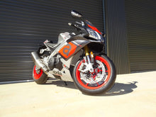 Load image into Gallery viewer, Aprilia RSV4 RR / RF 2017 - 2023 Rad Guard & Oil Set