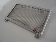 Load image into Gallery viewer, Kawasaki Ninja 400 / SE / KRT SE 2018 - 2023 Radiator Guard