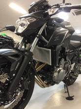 Load image into Gallery viewer, Kawasaki Z650L 2017-2023 Radiator Guard