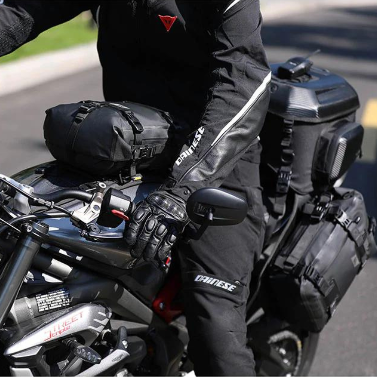 Dainese saddle top bag