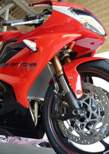 Load image into Gallery viewer, Triumph Daytona 675 & 675R 2013-2017 Radiator Guard