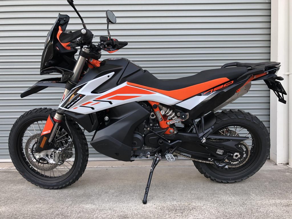 Steg Pegz SP71 KTM 2019-2024 790 / 890R *(DOUBLE RUBBER SET UP)