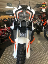 Load image into Gallery viewer, KTM 1290 Super Adventure R 2021-2024 Radiator Guard