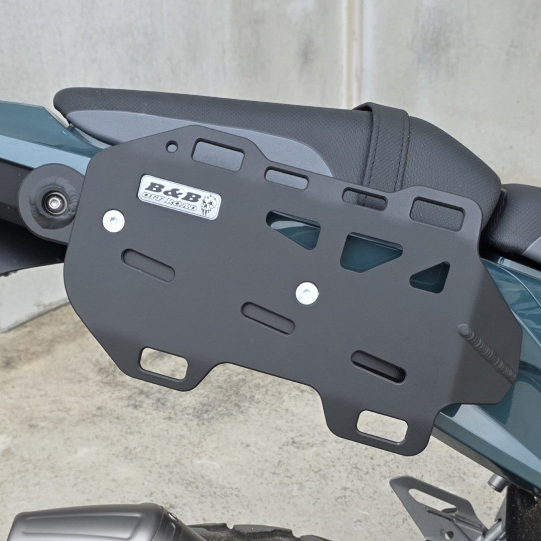 B&B Side Luggage Panels (SLPs) *stand alone system version* – KLE500 2026