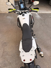 Load image into Gallery viewer, 2022 Yamaha XTZ 690 Tenere 700
