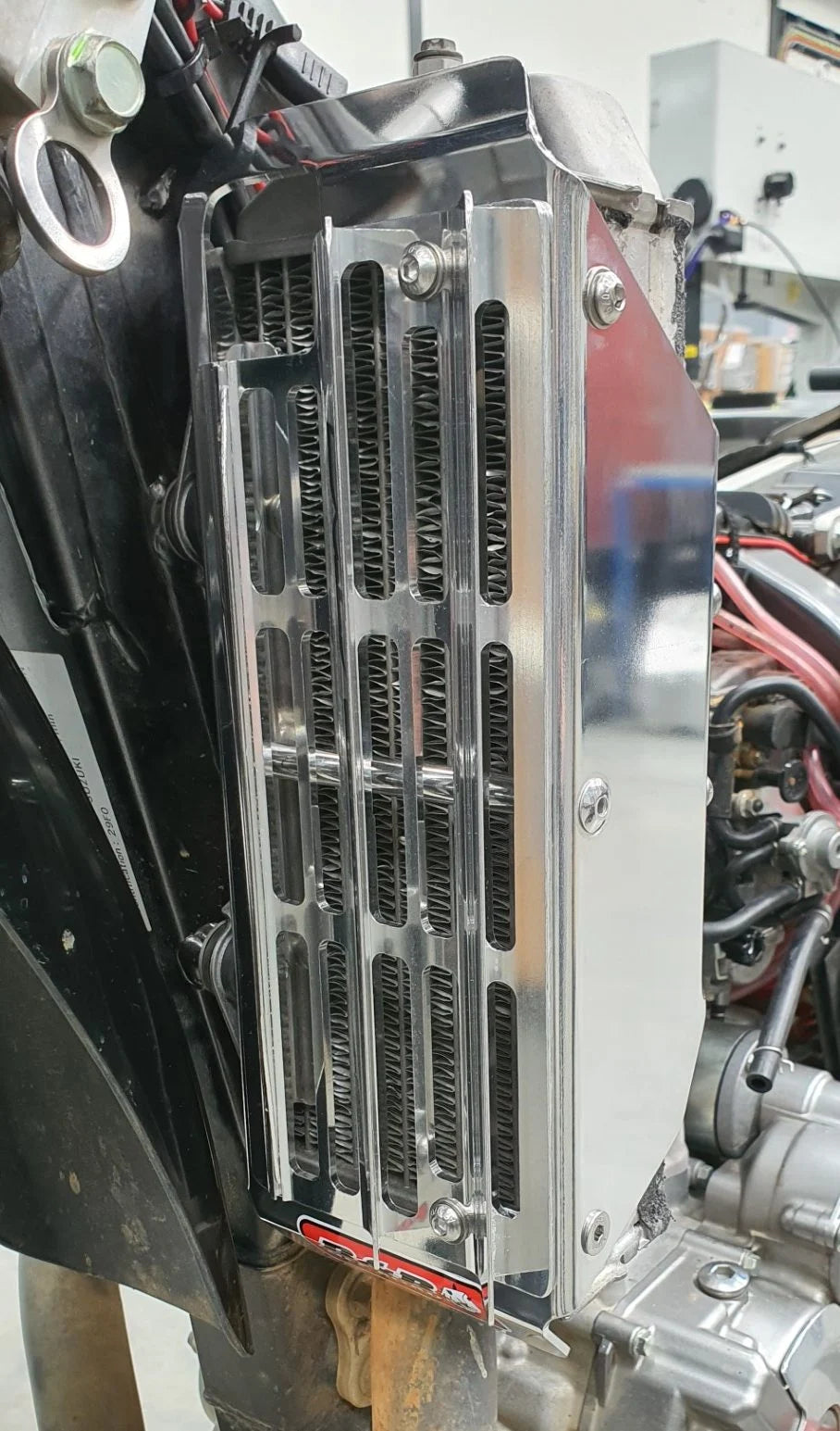 Radiator Guards – Suzuki DRZ400E & Kawasaki KLX400