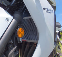 Load image into Gallery viewer, Honda CBR 650 F 2014-2023 Radiator Guard