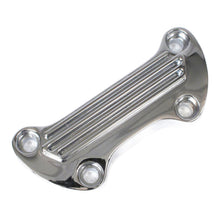 Load image into Gallery viewer, Whites One-Piece Top Bar Clamp - Finned