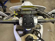 Load image into Gallery viewer, Vanasche AMPS Handlebar Top Clamp with GPS Mount Pattern 38x90