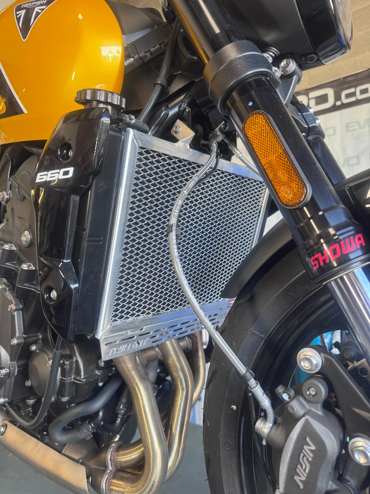 Triumph Trident 660 2026 Radiator Guard
