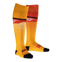 Load image into Gallery viewer, Leatt 2025 Socks - Flame