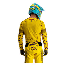 Load image into Gallery viewer, Leatt 2025 5.5 UltraWeld Jersey - Cheetah