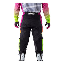 Load image into Gallery viewer, Leatt 2026 3.5 Ride Kit - Retro Pink