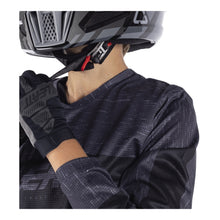 Load image into Gallery viewer, Leatt 2026 3.5 Junior Ride Kit - Stealth Black / Grey