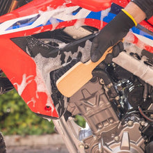 Load image into Gallery viewer, Oxford Mint Cleaning Brushes - Set of 4