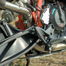 Load image into Gallery viewer, KTM 890 Norden 901 2024+ Decat Link Pipe