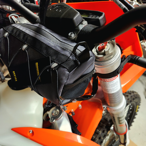 Motorcycle 2.4L Handlebar Bag