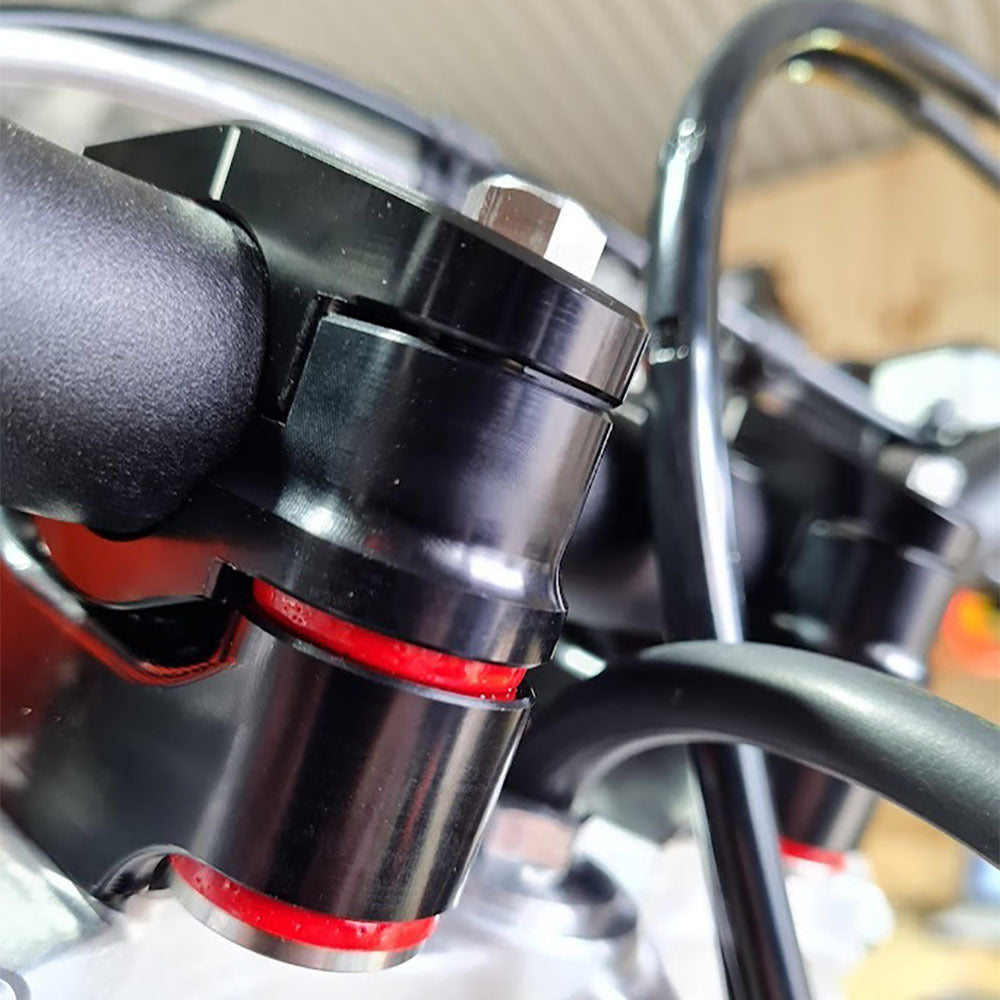 Apex Anti Vibration Bar Mounts Blue