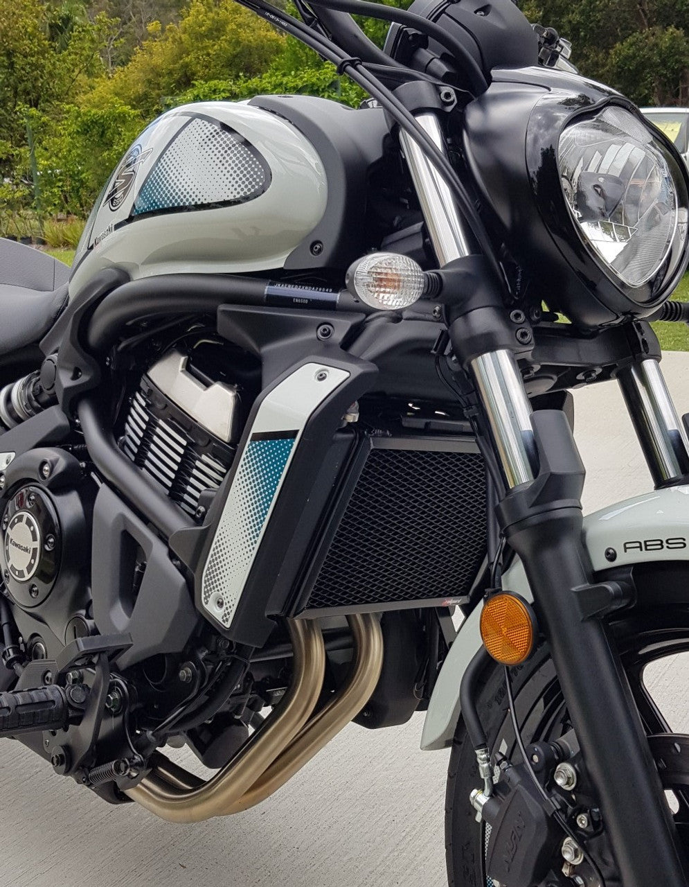 Kawasaki Vulcan 650 S / ABS / Cafe /SE 2015-2022 Radiator Guard