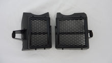 Load image into Gallery viewer, BMW F650GS 2001-2007 Radiator Guard Set