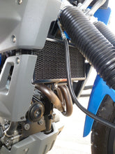 Load image into Gallery viewer, Yamaha XT660Z Tenere 2008-2018 Radiator Guard